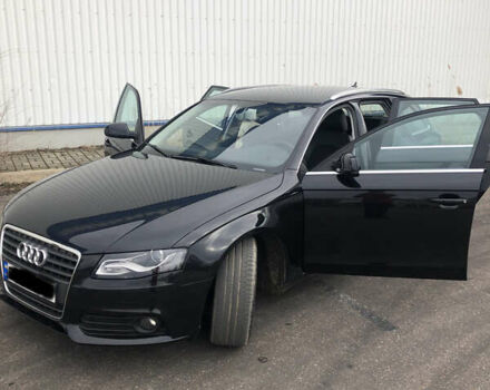 Чорний Ауді А4, об'ємом двигуна 1.8 л та пробігом 166 тис. км за 12500 $, фото 1 на Automoto.ua