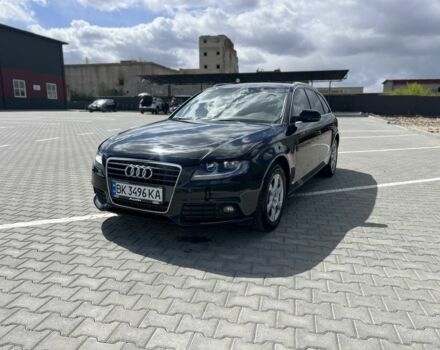 Черный Ауди А4, объемом двигателя 2 л и пробегом 234 тыс. км за 8199 $, фото 1 на Automoto.ua