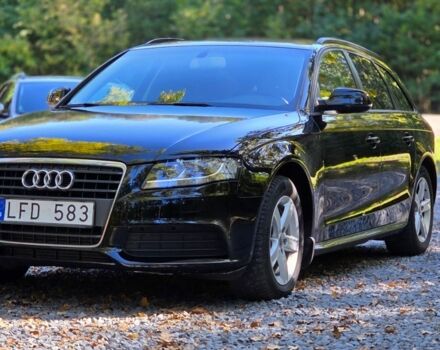 Чорний Ауді А4, об'ємом двигуна 2 л та пробігом 261 тис. км за 11100 $, фото 1 на Automoto.ua
