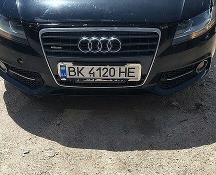Черный Ауди А4, объемом двигателя 1.98 л и пробегом 270 тыс. км за 9800 $, фото 1 на Automoto.ua