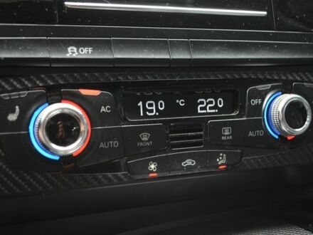 Чорний Ауді А4, об'ємом двигуна 0 л та пробігом 228 тис. км за 13000 $, фото 1 на Automoto.ua