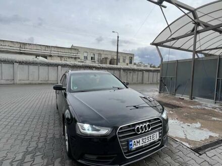 Черный Ауди А4, объемом двигателя 2 л и пробегом 351 тыс. км за 9800 $, фото 1 на Automoto.ua