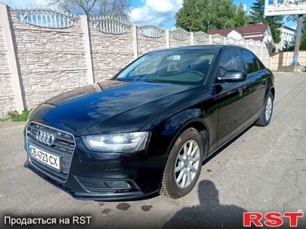 Ауді А4 2012 у Мене на Automoto.ua Чорний Ауді А4, об'ємом двигуна 18 л та пробігом 290 тис. км за 10200 $, фото 1 на Automoto.ua