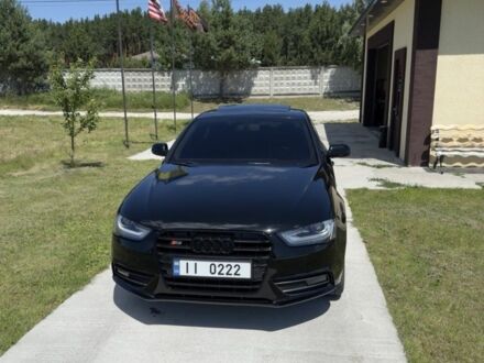 Черный Ауди А4, объемом двигателя 2 л и пробегом 214 тыс. км за 11000 $, фото 1 на Automoto.ua