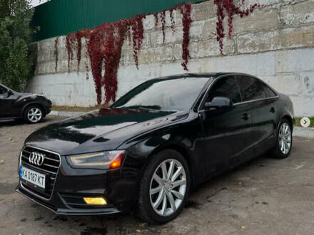 Ауді А4 2012 у Києві на Automoto.ua Чорний Ауді А4, об'ємом двигуна 1.98 л та пробігом 206 тис. км за 10500 $, фото 1 на Automoto.ua