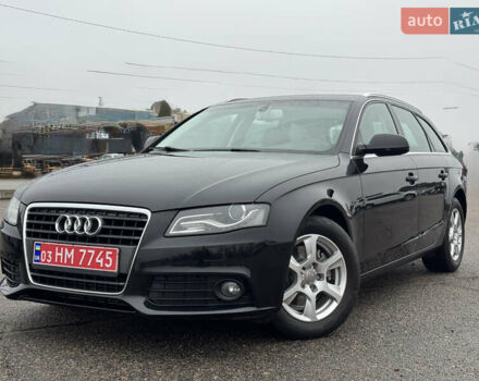 Черный Ауди А4, объемом двигателя 1.8 л и пробегом 255 тыс. км за 9900 $, фото 1 на Automoto.ua
