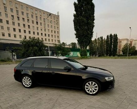 Чорний Ауді А4, об'ємом двигуна 1.8 л та пробігом 258 тис. км за 10700 $, фото 1 на Automoto.ua