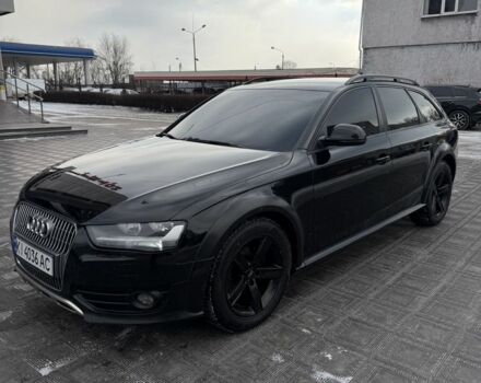 Черный Ауди А4, объемом двигателя 2 л и пробегом 222 тыс. км за 12600 $, фото 1 на Automoto.ua
