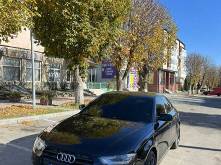 Черный Ауди А4, объемом двигателя 1.98 л и пробегом 198 тыс. км за 10050 $, фото 1 на Automoto.ua