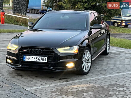 Ауди А4 2014 в Ровно на Automoto.ua Черный Ауди А4, объемом двигателя 1.98 л и пробегом 200 тыс. км за 11200 $, фото 1 на Automoto.ua