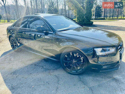 Ауди А4 2014 в Киеве на Automoto.ua Черный Ауди А4, объемом двигателя 2 л и пробегом 160 тыс. км за 12000 $, фото 1 на Automoto.ua