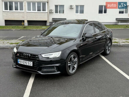 Черный Ауди А4, объемом двигателя 2 л и пробегом 154 тыс. км за 21800 $, фото 1 на Automoto.ua