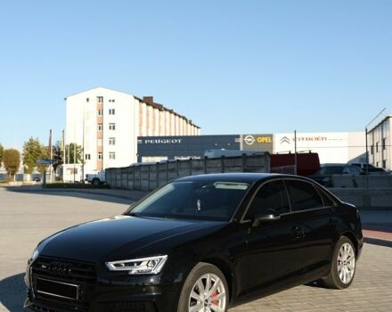 Черный Ауди А4, объемом двигателя 1.98 л и пробегом 195 тыс. км за 17300 $, фото 1 на Automoto.ua