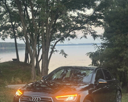 Черный Ауди А4, объемом двигателя 1.98 л и пробегом 117 тыс. км за 22000 $, фото 1 на Automoto.ua