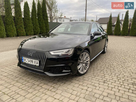 Ауди А4 2017 в Самборе на Automoto.ua Черный Ауди А4, объемом двигателя 1.98 л и пробегом 103 тыс. км за 16900 $, фото 1 на Automoto.ua