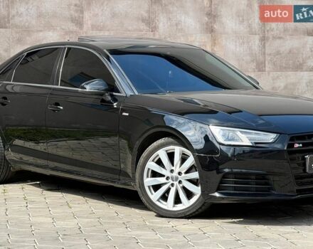 Черный Ауди А4, объемом двигателя 2 л и пробегом 140 тыс. км за 18799 $, фото 1 на Automoto.ua