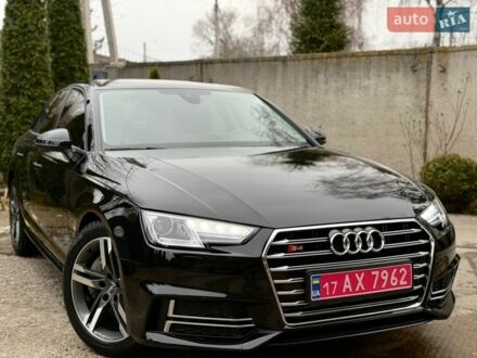 Черный Ауди А4, объемом двигателя 2 л и пробегом 56 тыс. км за 18999 $, фото 1 на Automoto.ua