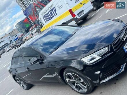 Ауди А4 2019 в Киеве на Automoto.ua Черный Ауди А4, объемом двигателя 1.98 л и пробегом 77 тыс. км за 18400 $, фото 1 на Automoto.ua