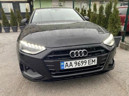 Черный Ауди А4, объемом двигателя 2 л и пробегом 28 тыс. км за 39000 $, фото 1 на Automoto.ua