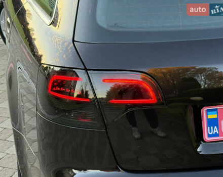 Фиолетовый Ауди А4, объемом двигателя 1.6 л и пробегом 247 тыс. км за 7400 $, фото 14 на Automoto.ua