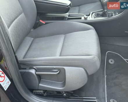 Фиолетовый Ауди А4, объемом двигателя 1.6 л и пробегом 247 тыс. км за 7400 $, фото 24 на Automoto.ua