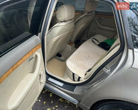 Ауди А4 2005 в Каменское - Днепродзержинск на Automoto.ua Коричневый Ауди А4, объемом двигателя 2 л и пробегом 199 тыс. км за 6800 $, фото 7 на Automoto.ua