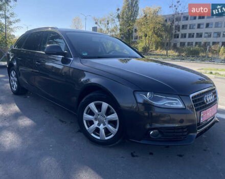 Коричневий Ауді А4, об'ємом двигуна 1.8 л та пробігом 241 тис. км за 7899 $, фото 1 на Automoto.ua