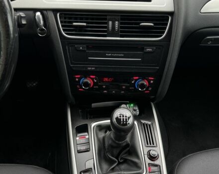 Коричневый Ауди А4, объемом двигателя 1.8 л и пробегом 262 тыс. км за 7500 $, фото 12 на Automoto.ua