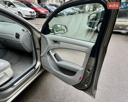 Коричневый Ауди А4, объемом двигателя 1.8 л и пробегом 138 тыс. км за 9400 $, фото 18 на Automoto.ua