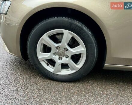 Коричневый Ауди А4, объемом двигателя 1.8 л и пробегом 138 тыс. км за 9400 $, фото 8 на Automoto.ua