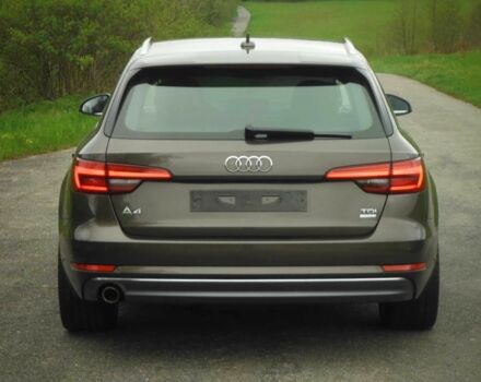 Ауді А4 2017 у Сумах на Automoto.ua Коричневий Ауді А4, об'ємом двигуна 2 л та пробігом 35 тис. км за 17000 $, фото 6 на Automoto.ua