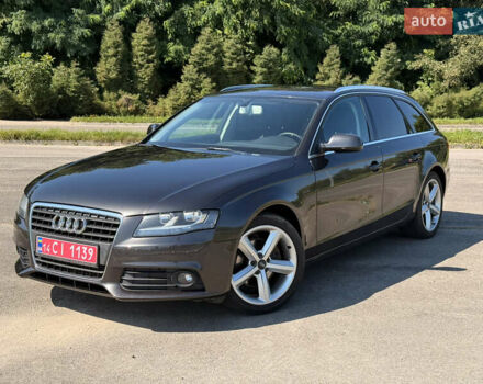 Коричневый Ауди А4, объемом двигателя 1.8 л и пробегом 256 тыс. км за 9500 $, фото 1 на Automoto.ua