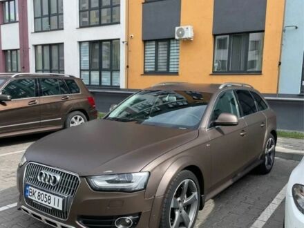 Коричневый Ауди А4, объемом двигателя 2 л и пробегом 240 тыс. км за 14500 $, фото 1 на Automoto.ua