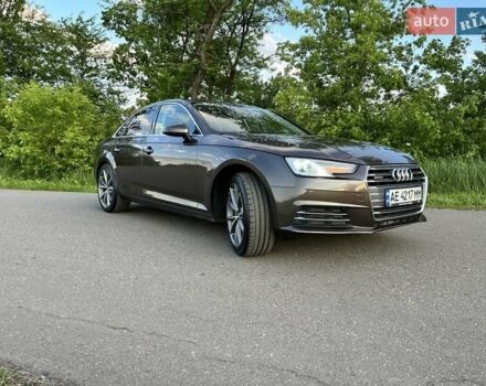 Коричневий Ауді А4, об'ємом двигуна 2 л та пробігом 218 тис. км за 22100 $, фото 1 на Automoto.ua