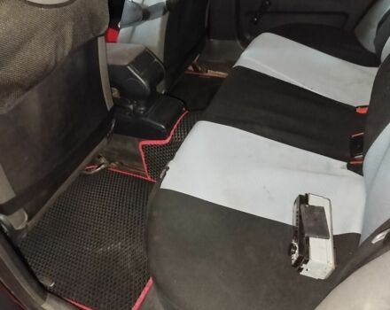 Красный Ауди А4, объемом двигателя 0 л и пробегом 1 тыс. км за 2000 $, фото 2 на Automoto.ua