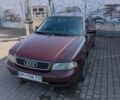 Красный Ауди А4, объемом двигателя 2.6 л и пробегом 382 тыс. км за 3300 $, фото 10 на Automoto.ua
