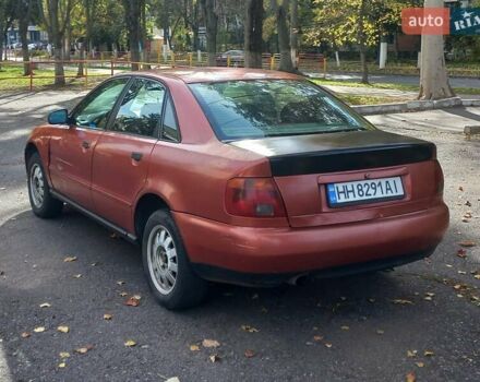 Ауди А4 1995 в Одессе на Automoto.ua Красный Ауди А4, объемом двигателя 1.78 л и пробегом 300 тыс. км за 2250 $, фото 4 на Automoto.ua