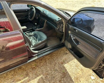 Красный Ауди А4, объемом двигателя 1.9 л и пробегом 500 тыс. км за 2300 $, фото 6 на Automoto.ua