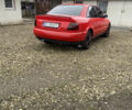 Красный Ауди А4, объемом двигателя 1.6 л и пробегом 300 тыс. км за 2650 $, фото 3 на Automoto.ua