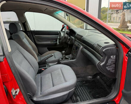 Ауди А4 1995 в Теребовле на Automoto.ua Красный Ауди А4, объемом двигателя 1.6 л и пробегом 310 тыс. км за 2350 $, фото 12 на Automoto.ua