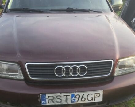 Ауди А4 1995 в Заречном на Automoto.ua Красный Ауди А4, объемом двигателя 0 л и пробегом 190 тыс. км за 850 $, фото 1 на Automoto.ua