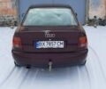 Красный Ауди А4, объемом двигателя 1.8 л и пробегом 255 тыс. км за 3500 $, фото 9 на Automoto.ua