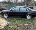 Красный Ауди А4, объемом двигателя 1.6 л и пробегом 300 тыс. км за 2600 $, фото 1 на Automoto.ua