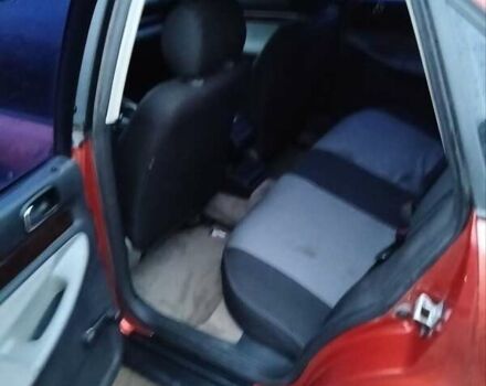 Червоний Ауді А4, об'ємом двигуна 1.8 л та пробігом 300 тис. км за 2550 $, фото 5 на Automoto.ua