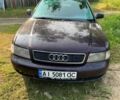 Красный Ауди А4, объемом двигателя 1.6 л и пробегом 300 тыс. км за 2600 $, фото 3 на Automoto.ua