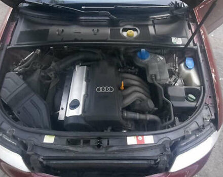 Красный Ауди А4, объемом двигателя 1.6 л и пробегом 300 тыс. км за 4900 $, фото 12 на Automoto.ua
