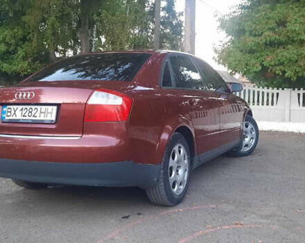 Красный Ауди А4, объемом двигателя 1.6 л и пробегом 300 тыс. км за 4900 $, фото 4 на Automoto.ua