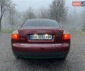Красный Ауди А4, объемом двигателя 1.6 л и пробегом 299 тыс. км за 4599 $, фото 4 на Automoto.ua