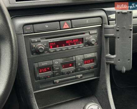 Красный Ауди А4, объемом двигателя 1.6 л и пробегом 153 тыс. км за 5400 $, фото 27 на Automoto.ua