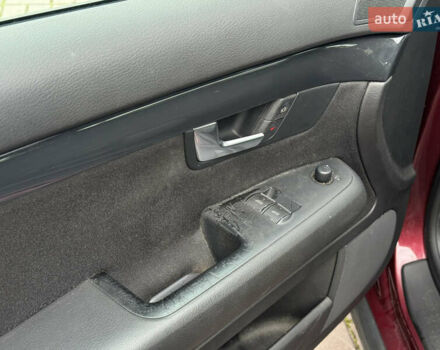 Красный Ауди А4, объемом двигателя 1.6 л и пробегом 153 тыс. км за 5400 $, фото 22 на Automoto.ua